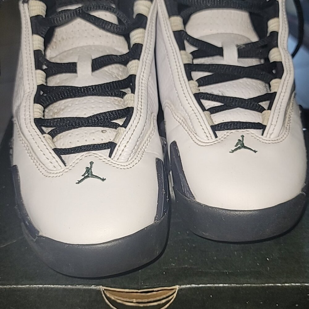 Air Jordan Retro 14